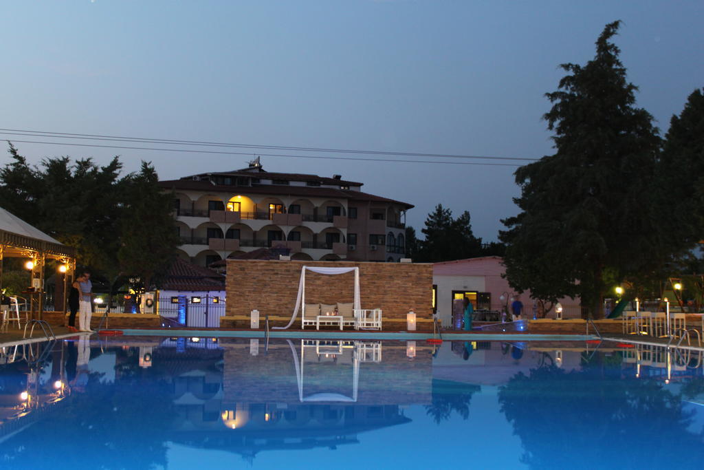 Hotel Chris & Eve Mansion Komotiní Exterior foto